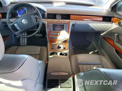 Zdjęcie 8 z 12 samochodu: 2004 VOLKSWAGEN PHAETON 4.2 VIN:WVWAF63D448009196 - miniatura