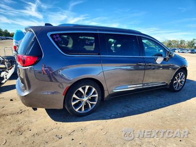 Trzecie zdjęcie samochodu z tyłu: 2017 CHRYSLER PACIFICA LIMITED VIN:2C4RC1GG0HR788013 - miniatura