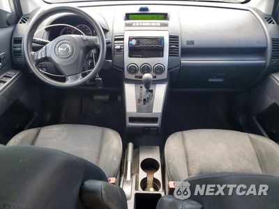 Zdjęcie 8 z 13 samochodu: 2009 MAZDA 5 VIN:JM1CR293X90358568 - miniatura