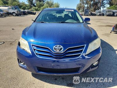 Piąte zdjęcie samochodu w środku: 2011 TOYOTA CAMRY XLE VIN:4T4BF3EK1BR144723 - miniatura
