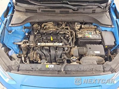Zdjęcie 12 z 13 samochodu: 2018 HYUNDAI KONA SEL VIN:KM8K62AA3JU084136 - miniatura