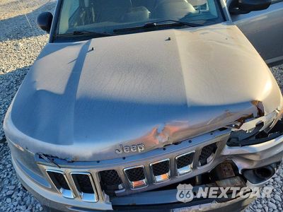 Zdjęcie 12 z 13 samochodu: 2016 JEEP COMPASS SPORT VIN:1C4NJDBBXGD778088 - miniatura