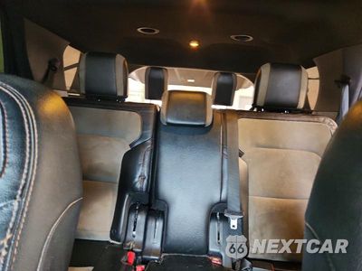 Zdjęcie 10 z 13 samochodu: 2017 FORD EXPLORER XLT VIN:1FM5K7D89HGA40942 - miniatura