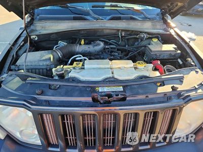 Zdjęcie 12 z 13 samochodu: 2010 JEEP LIBERTY SPORT VIN:1J4PN2GK1AW177667 - miniatura