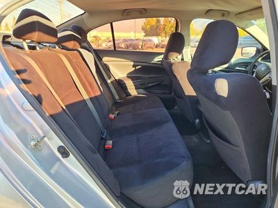Zdjęcie 10 z 12 samochodu: 2011 HONDA ACCORD LX VIN:1HGCP2F34BA115043 - miniatura