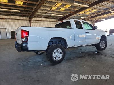 Trzecie zdjęcie samochodu z tyłu: 2021 TOYOTA TACOMA SR VIN:3TYRX5GN1MT007385 - miniatura