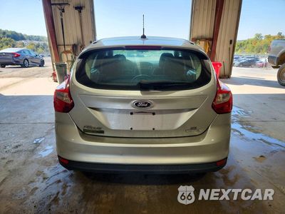 Zdjęcie 6 z 12 samochodu: 2013 FORD FOCUS SE VIN:1FADP3K2XDL149569 - miniatura