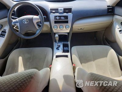 Zdjęcie 8 z 13 samochodu: 2007 TOYOTA CAMRY LE VIN:4T1BE46K87U087378 - miniatura