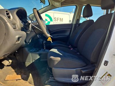 Zdjęcie 7 z 13 samochodu: 2016 NISSAN VERSA NOTE S PLUS VIN:3N1CE2CP0GL351851 - miniatura