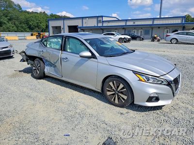 Czwarte zdjęcie samochodu z boku: 2020 NISSAN ALTIMA SL VIN:1N4BL4EV7LC243941 - miniatura