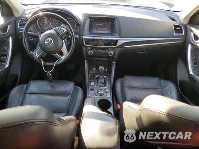 Zdjęcie 8 z 13 samochodu: 2016 MAZDA CX-5 GT VIN:JM3KE4DY1G0916401 - miniatura