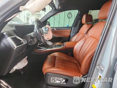 Zdjęcie 7 z 13 samochodu: 2024 BMW X7 XDRIVE40I VIN:5UX23EM03R9S28380 - miniatura