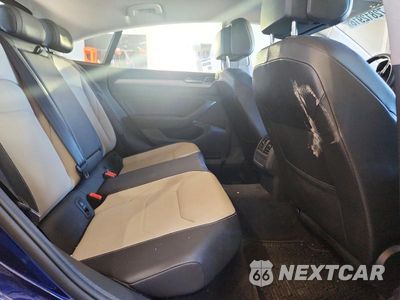 Zdjęcie 10 z 12 samochodu: 2019 VOLKSWAGEN ARTEON SE VIN:WVWBR7AN8KE008922 - miniatura