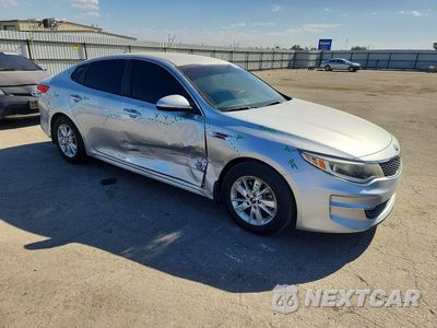 Czwarte zdjęcie samochodu z boku: 2018 KIA OPTIMA LX VIN:5XXGT4L30JG196444 - miniatura