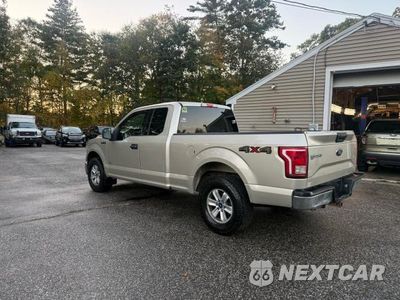 Trzecie zdjęcie samochodu z tyłu: 2017 FORD F150 SUPER CAB VIN:1FTEX1EP8HFA49713 - miniatura