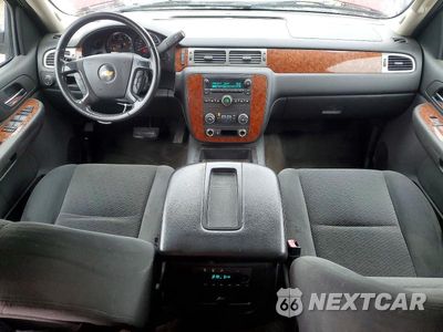Zdjęcie 8 z 13 samochodu: 2007 CHEVROLET TAHOE C1500 VIN:1GNFC13J57J119914 - miniatura