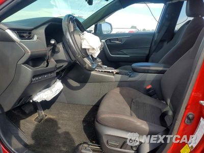 Zdjęcie 7 z 14 samochodu: 2023 TOYOTA RAV4 PRIME SE VIN:JTMAB3FV2PD132702 - miniatura