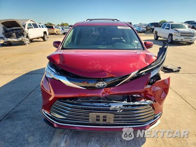 Piąte zdjęcie samochodu w środku: 2023 TOYOTA SIENNA LIMITED 7-PASSENGER VIN:5TDZSKFC5PS092647 - miniatura