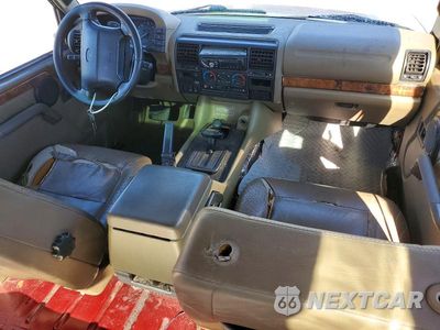 Zdjęcie 8 z 14 samochodu: 1998 LAND ROVER DISCOVERY VIN:SALJY1247WA755452 - miniatura