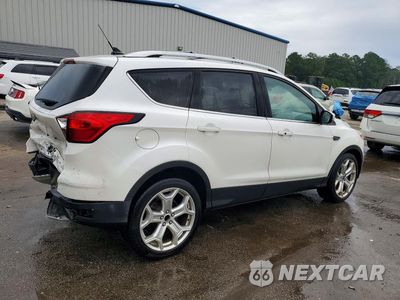Trzecie zdjęcie samochodu z tyłu: 2019 FORD ESCAPE TITANIUM VIN:1FMCU0J91KUC44987 - miniatura