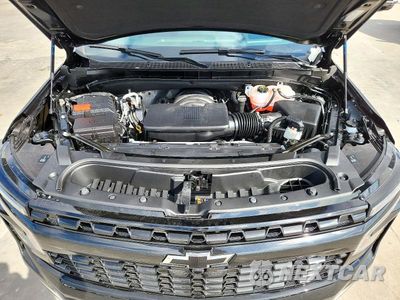 Zdjęcie 12 z 13 samochodu: 2026 CHEVROLET TAHOE C1500 LT VIN:1GNS5NKD9TR411900 - miniatura