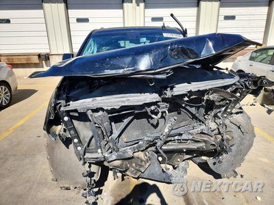 Piąte zdjęcie samochodu w środku: 2018 CHEVROLET SUBURBAN K1500 LT VIN:1GNSKHKC5JR365772 - miniatura