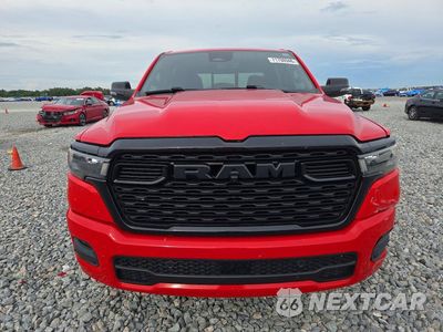 Piąte zdjęcie samochodu w środku: 2025 RAM 1500 BIG HORN/LONE STAR VIN:1C6RREFG9SN527451 - miniatura