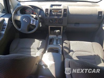 Zdjęcie 8 z 12 samochodu: 2011 NISSAN PATHFINDER S VIN:5N1AR1NN1BC602309 - miniatura