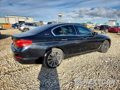 Trzecie zdjęcie samochodu z tyłu: 2018 BMW 530XE VIN:WBAJB1C50JB083850 - miniatura