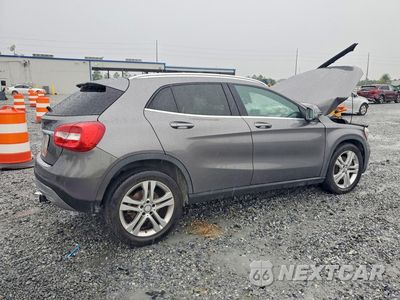 Trzecie zdjęcie samochodu z tyłu: 2017 MERCEDES-BENZ GLA 250 VIN:WDCTG4EB0HJ281579 - miniatura