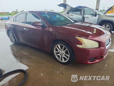 Czwarte zdjęcie samochodu z boku: 2013 NISSAN MAXIMA 3.5 S VIN:1N4AA5AP6DC803240 - miniatura