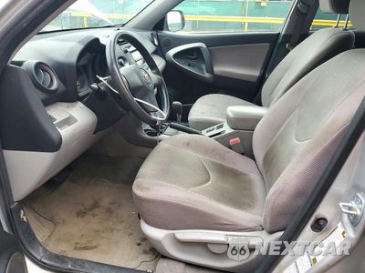 Zdjęcie 7 z 12 samochodu: 2008 TOYOTA RAV4 BASE VIN:JTMBD33V286057914 - miniatura