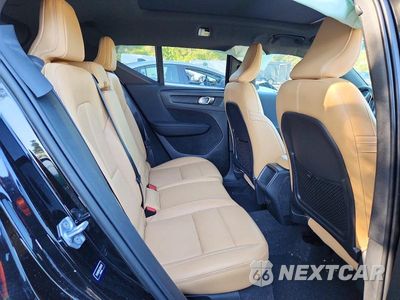 Zdjęcie 10 z 12 samochodu: 2020 VOLVO XC40 T5 MOMENTUM VIN:YV4162UK1L2264439 - miniatura