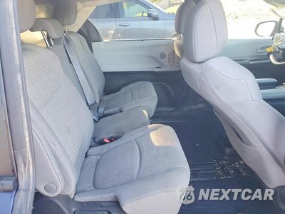 Zdjęcie 11 z 13 samochodu: 2025 TOYOTA SIENNA LE VIN:5TDBSKFC9SS189456 - miniatura