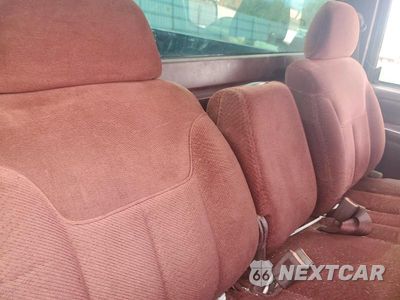 Zdjęcie 10 z 13 samochodu: 1996 CHEVROLET C3500 VIN:1GCHC34R3TE203010 - miniatura