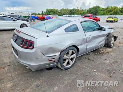 Trzecie zdjęcie samochodu z tyłu: 2014 FORD MUSTANG GT VIN:1ZVBP8CF8E5258860 - miniatura