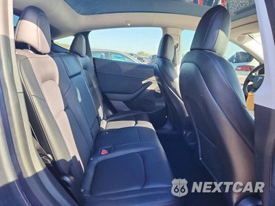 Zdjęcie 11 z 13 samochodu: 2021 TESLA MODEL Y VIN:5YJYGDEE5MF200938 - miniatura