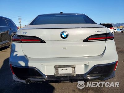 Zdjęcie 6 z 13 samochodu: 2025 BMW I7 EDRIVE50 VIN:WBY43EJ08SCU78848 - miniatura