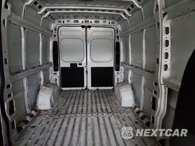Zdjęcie 10 z 13 samochodu: 2025 RAM PROMASTER 2500 2500 HIGH VIN:3C6LRVDG0SE521809 - miniatura