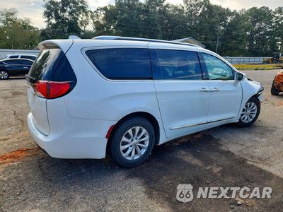Trzecie zdjęcie samochodu z tyłu: 2019 CHRYSLER PACIFICA TOURING L VIN:2C4RC1BG0KR554517 - miniatura