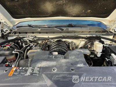Zdjęcie 8 z 11 samochodu: 2017 CHEVROLET SILVERADO K1500 VIN:3GCUKNECXHG303015 - miniatura