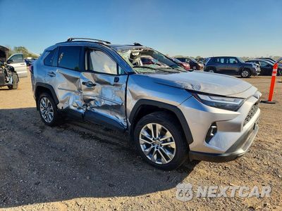 Czwarte zdjęcie samochodu z boku: 2023 TOYOTA RAV4 XLE PREMIUM VIN:2T3A1RFV0PC356092 - miniatura