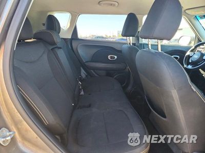 Zdjęcie 10 z 12 samochodu: 2014 KIA SOUL + VIN:KNDJP3A57E7008770 - miniatura