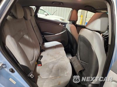 Zdjęcie 10 z 12 samochodu: 2013 HYUNDAI ACCENT SE VIN:KMHCU5AE9DU118938 - miniatura
