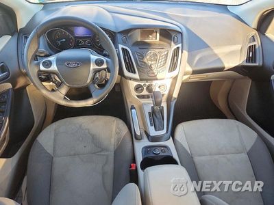 Zdjęcie 8 z 13 samochodu: 2013 FORD FOCUS SE VIN:1FADP3F29DL207049 - miniatura