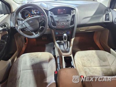 Zdjęcie 8 z 12 samochodu: 2015 FORD FOCUS SE VIN:1FADP3F29FL231242 - miniatura