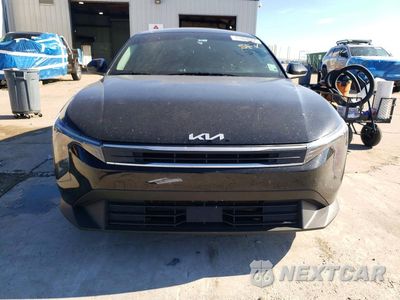 Piąte zdjęcie samochodu w środku: 2025 KIA K4 LXS VIN:3KPFT4DE7SE190310 - miniatura
