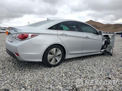 Trzecie zdjęcie samochodu z tyłu: 2013 HYUNDAI SONATA HYBRID VIN:KMHEC4A46DA089056 - miniatura