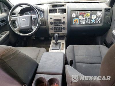 Zdjęcie 8 z 13 samochodu: 2012 FORD ESCAPE XLT VIN:1FMCU0DG3CKA30266 - miniatura