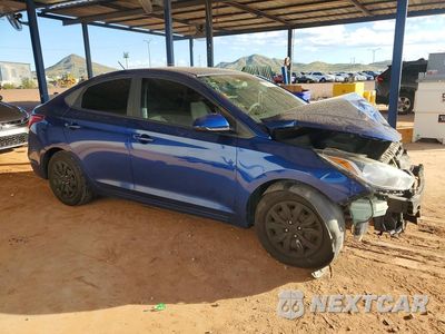 Czwarte zdjęcie samochodu z boku: 2018 HYUNDAI ACCENT SE VIN:3KPC24A32JE017799 - miniatura